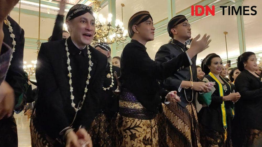 Kirab malam 1 Suro Pura Mangkunegaran. (IDN Times/Larasati Rey)