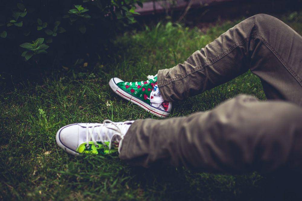 ilustrasi sepatu custom (Pexels.com/Kaboompics)