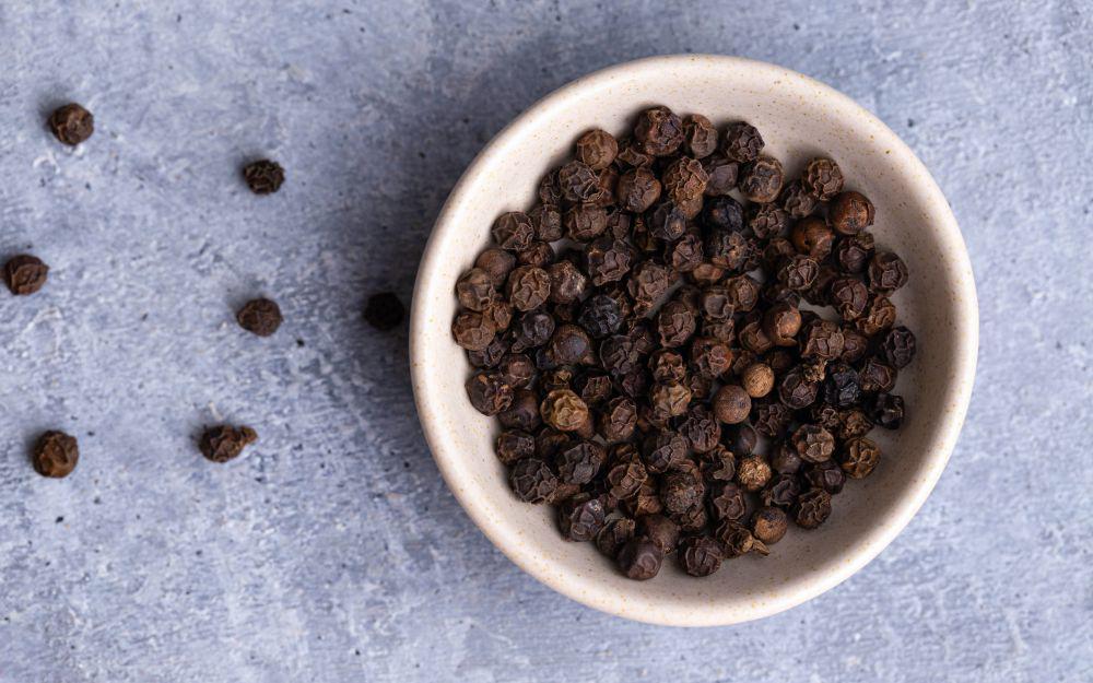 5 Tips Memilih Lada Hitam yang Berkualitas untuk Memasak