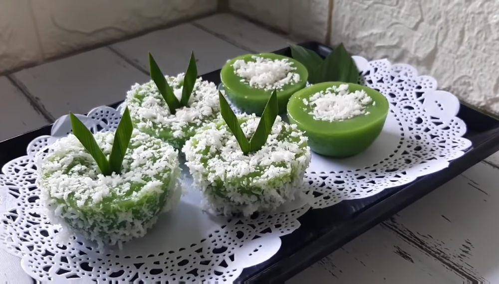ilustrasi kue lumpang roti tawar pandan (YouTube.com/atha naufal)