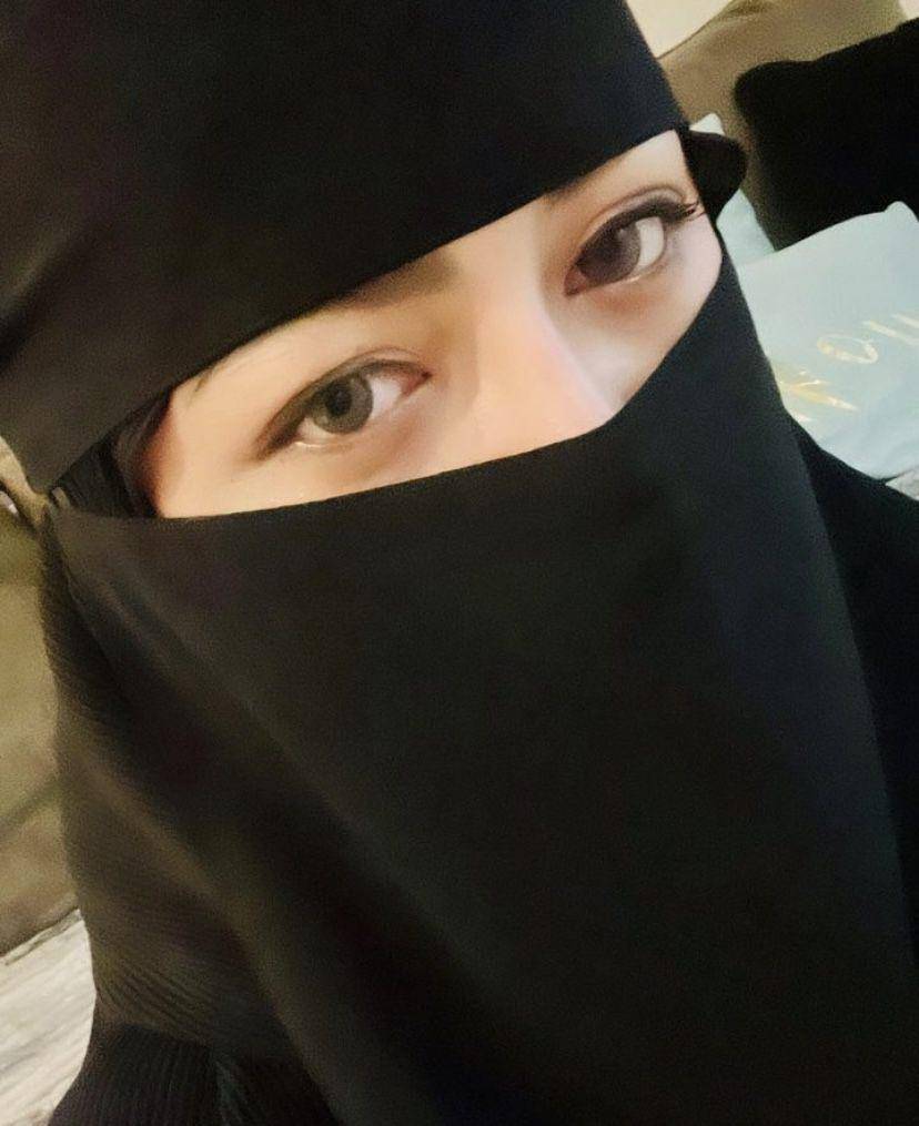 potret Ratu Rizky Nabila bercadar (Instagram.com/raturn)