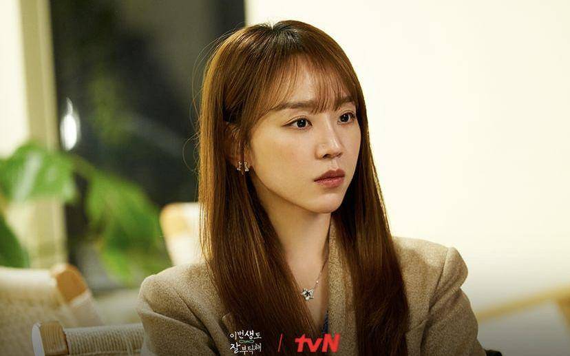 Shin Hye Sun di cuplikan drama See You in My 19th Life (instagram.com/tvn_drama)