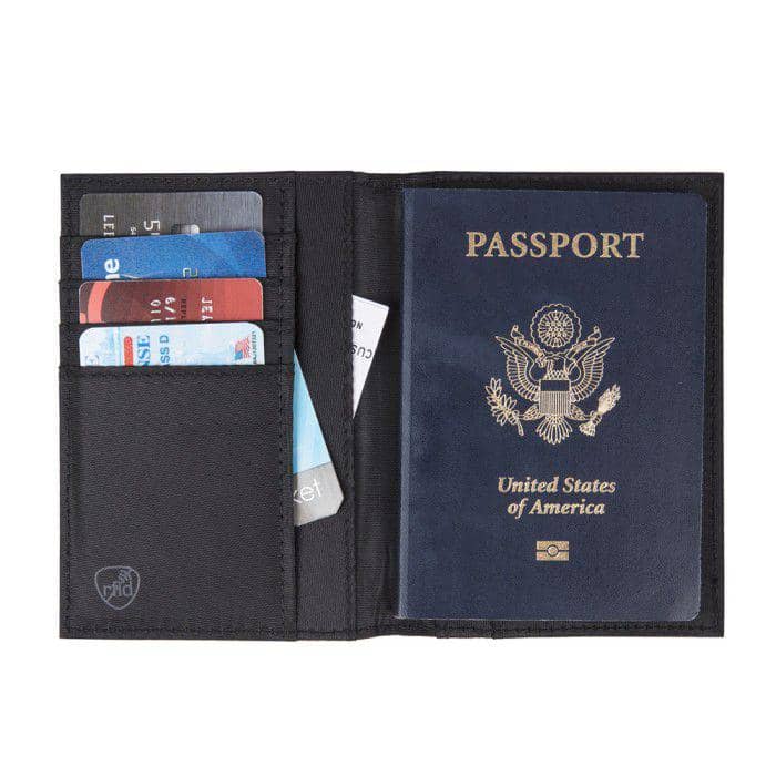 ilustrasi passport case (tokopedia.com)