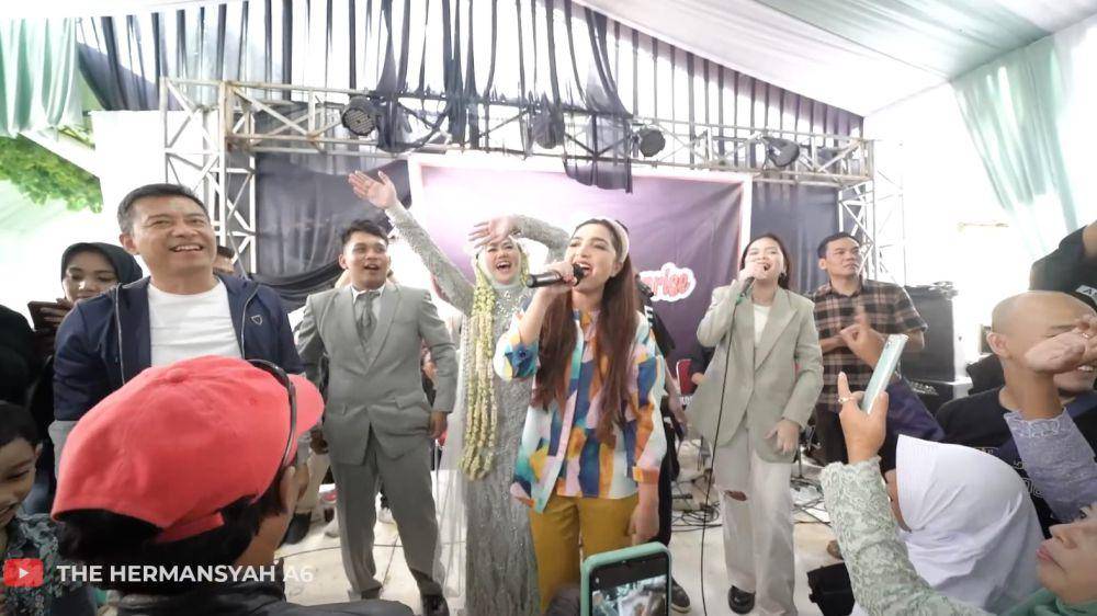 Anang dan Ashanty ke pernikahan (YouTube.com/The Hermansyah A6)