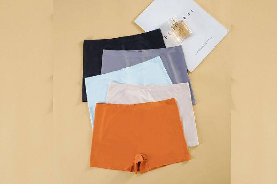 ilustrasi celana dalam boyshort (shopee.co.id/One Fashion Mall Official Shop)