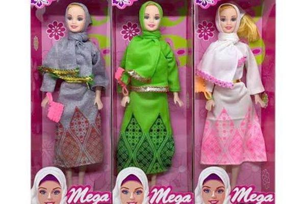 8 Potret Boneka Barbie Ini Bentuknya Antimainstream, Kocak Banget