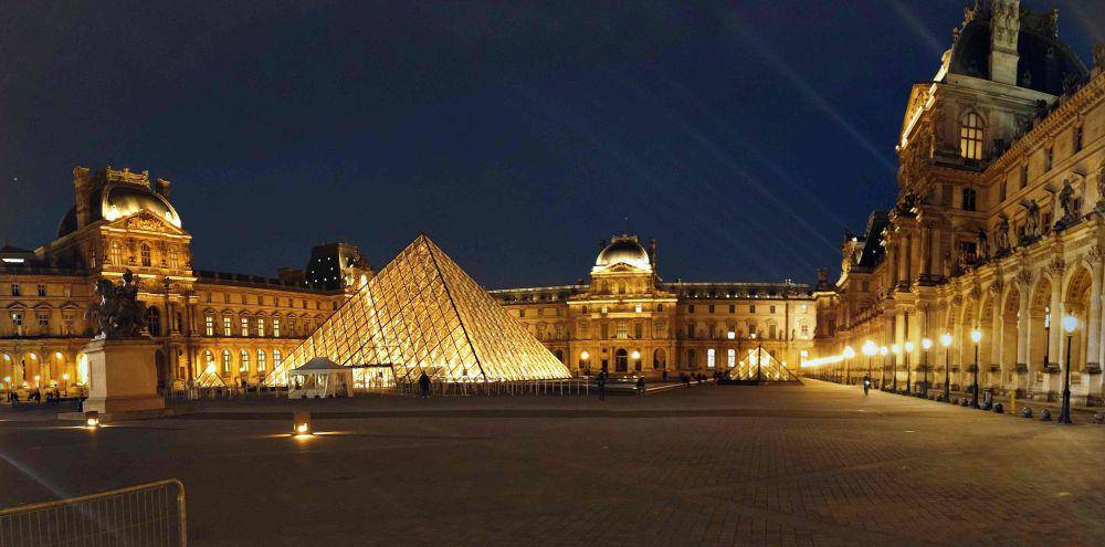Museum Louvre (google.com/maps/Jose S)