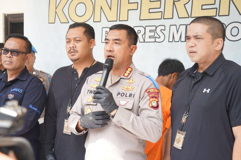 Kapolres Metro Bekasi, Kombes Twedi Aditya. (Dokumen Polres Metro Bekasi)