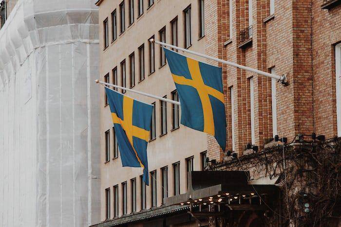 Bendera Swedia (unsplash.com/NFT CAR GIRL)