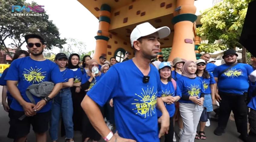 potret liburan Raffi Ahmad dan karyawan Rans ke Dufan (youtube.com/Rans Entertainment)