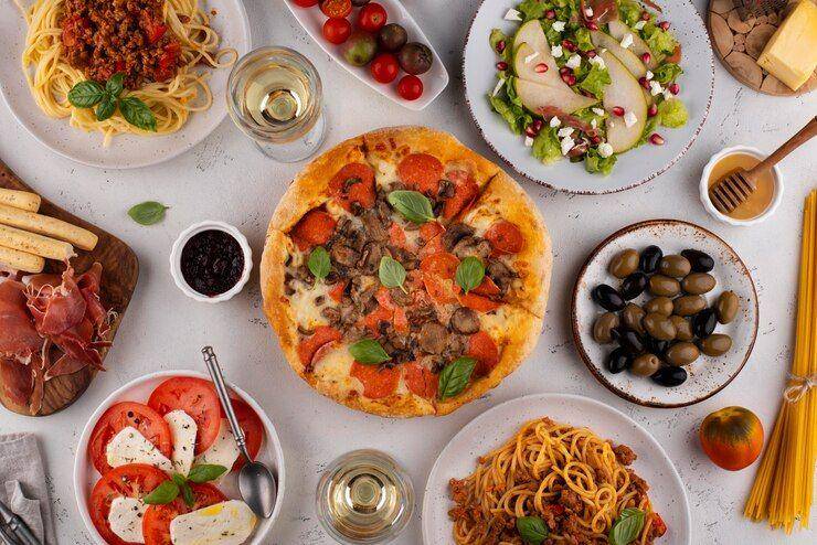 Ilustrasi makanan Italia (freepik.com/freepik)