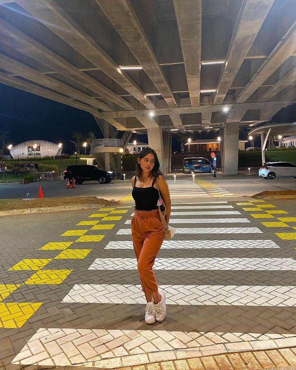 Daily outfit Laura Theux (instagram.com/laura_theux)