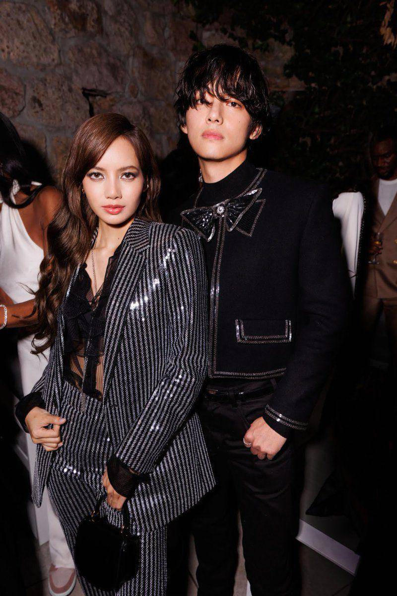 Lisa BLACKPINK dan V BTS (twitter.com/PopBase)