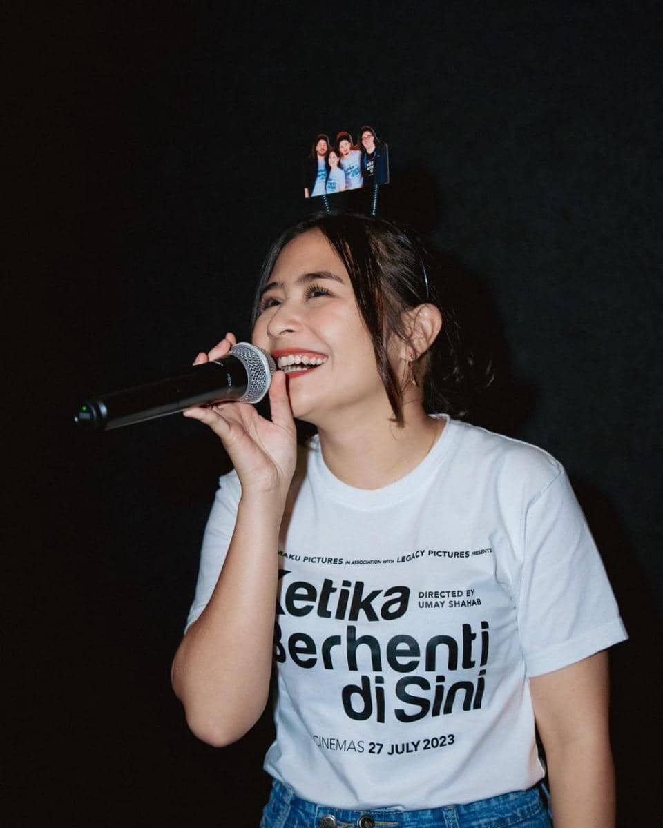 potret Prilly Latuconsina promosi film terbaru di Surabaya (instagram.com/prillylatuconsina96)