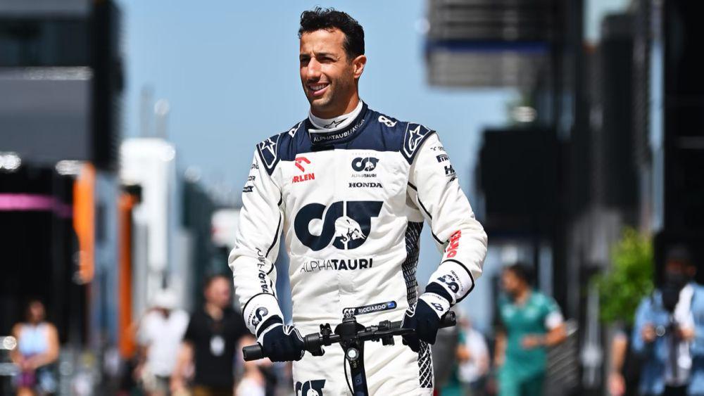 Daniel Ricciardo Tak Patok Target Tinggi dalam Debutnya di AlphaTauri