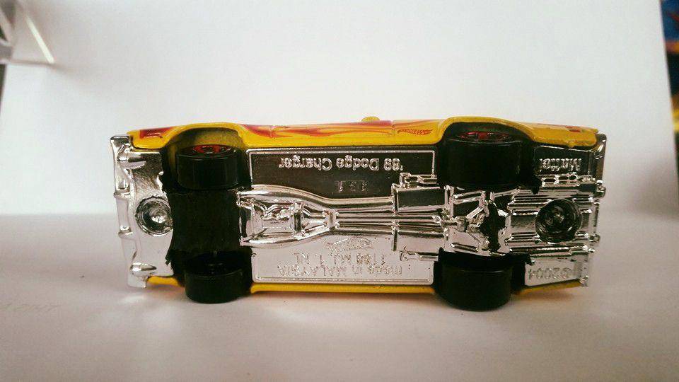 ilustrasi diecast Hot Wheels (mycustomhotwheels.com)