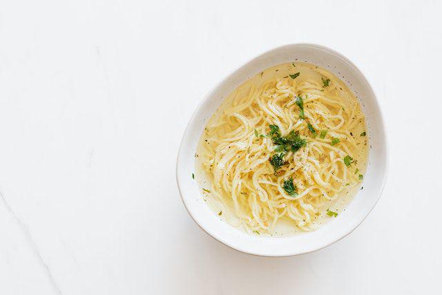 5 Kuliner Mie Unik di Surabaya, Toppingnya Anti Mainstream