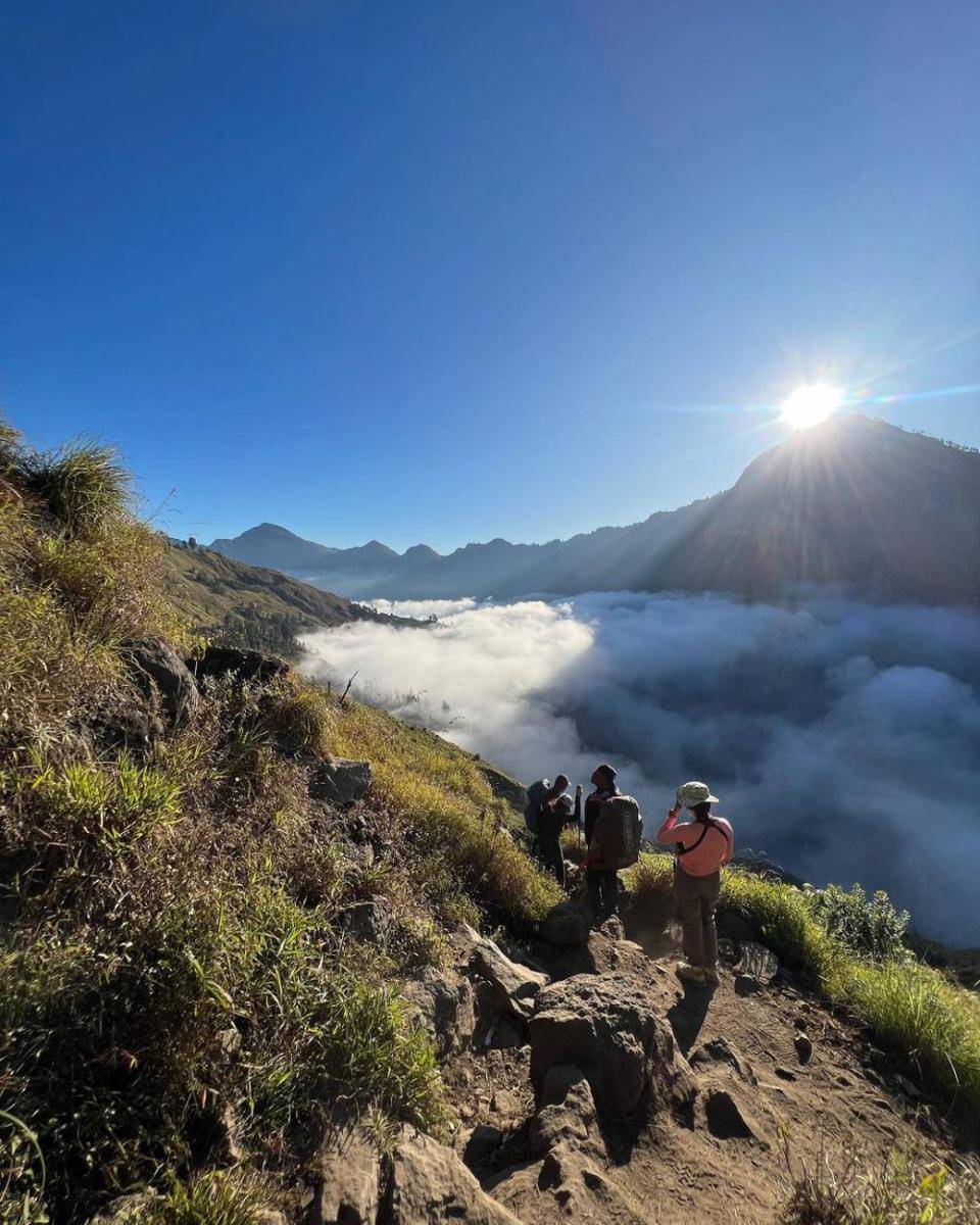 potret Daffa Wadhana di Gunung Rinjani (instagram.com/daffawardhana)