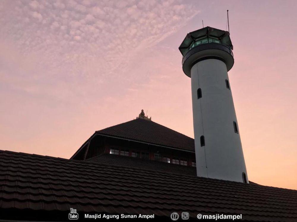 8 Masjid Ikonik di Surabaya Penuh Sejarah