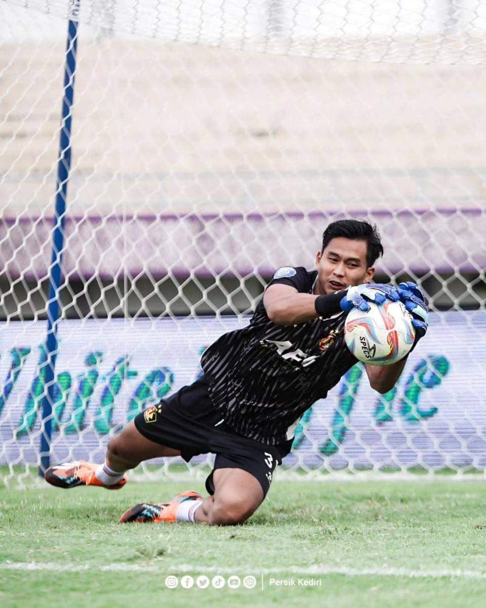 Pemain Persik Kediri saat berlatih. Instagram.com/ persikfcofficial