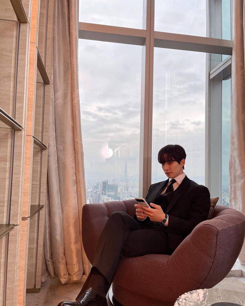 potret Lee Jun Ho (instagram.com/le2jh)