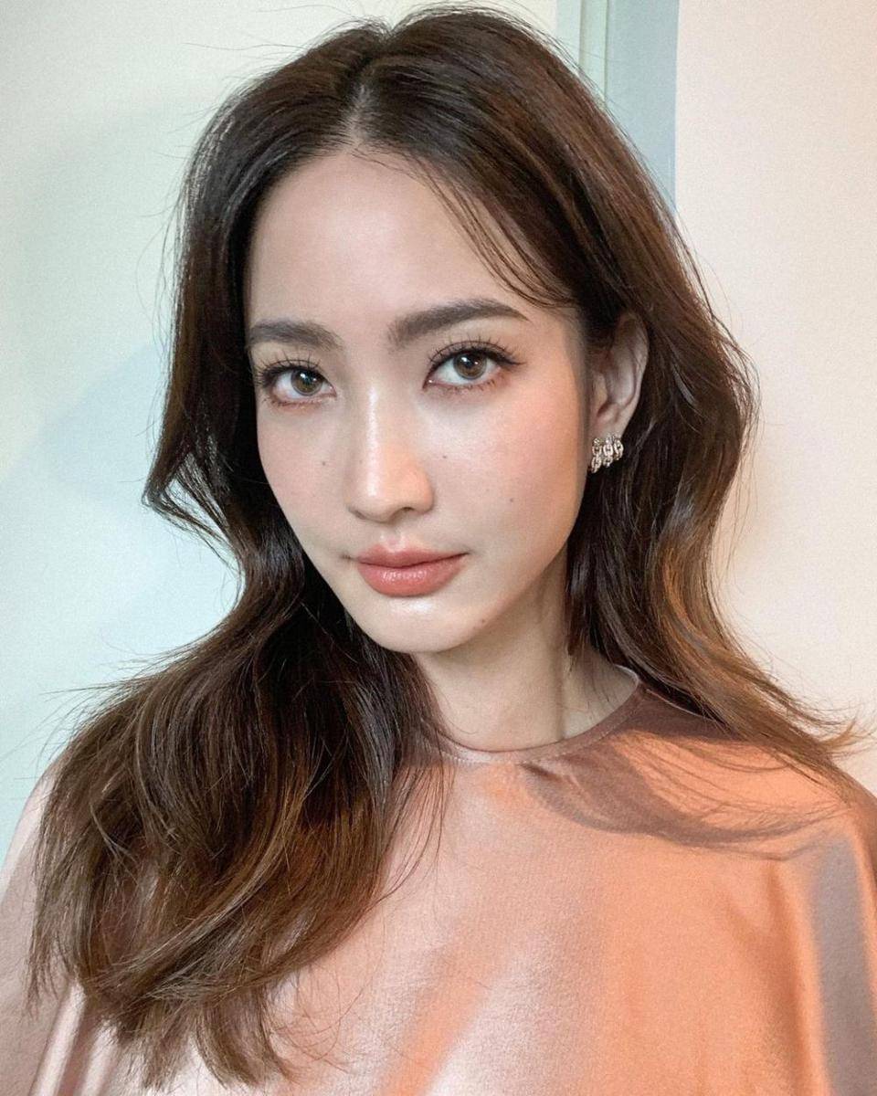 Taew Natapohn (instagram.com/taewaew_natapohn)