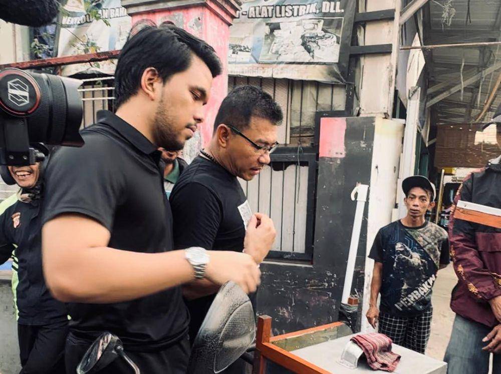 potret Thoriq Halilintar blusukan bareng pejabat (instagram.com/thariqhalilintar)