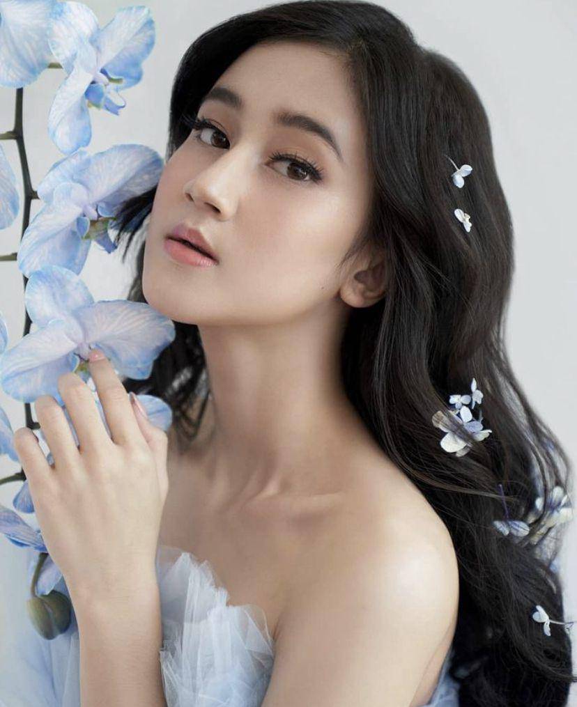 potret Keisya Levronka (Instagram.com/levihavron)
