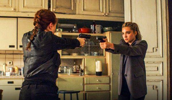 Reuni Natasha dan Yelena yang tidak menyenangkan (dok. Marvel Studios/Black Widow)