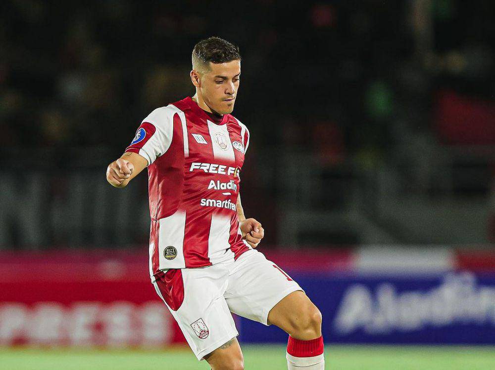Alexis Messidoro (instagram.com/persisofficial)