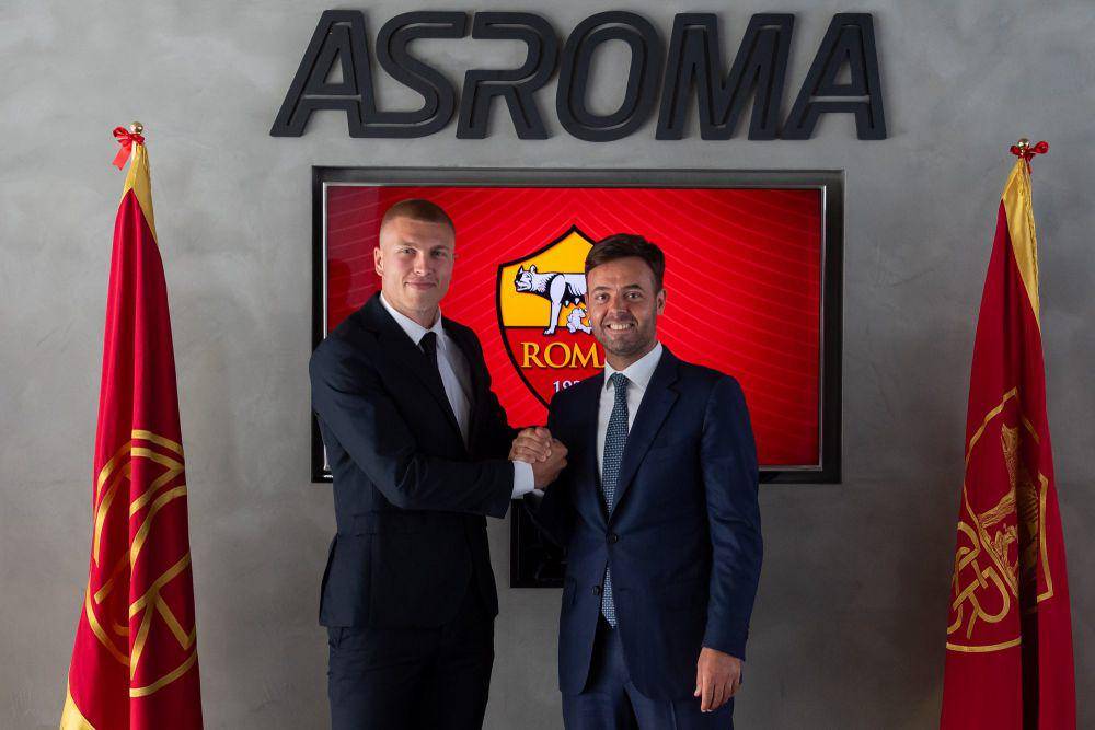 Rasmus Kristensen (twitter.com/ASRomaEN)