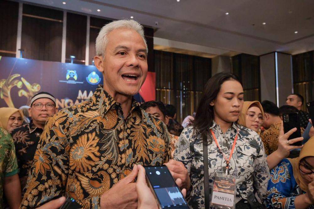 Gubernur Jawa Tengah Ganjar Pranowo saat memberikan pernyataan kepada media mengenai terpilihnya Jawa Tengah sebagai provinsi layak anak. (IDN Times/Dok Humas Pemprov Jateng)
