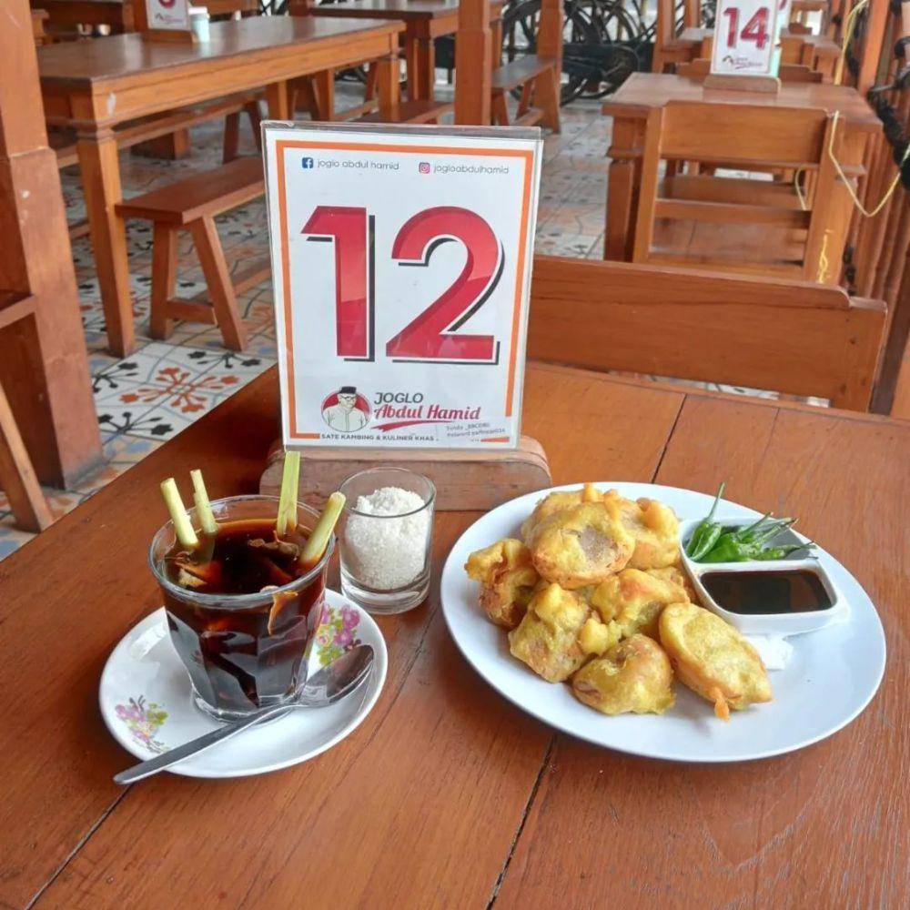 Menu yang dijual di Joglo Abdul Hamid, Prigen, Pandaan Jawa Timur. Instagram/jogloabdulhamid