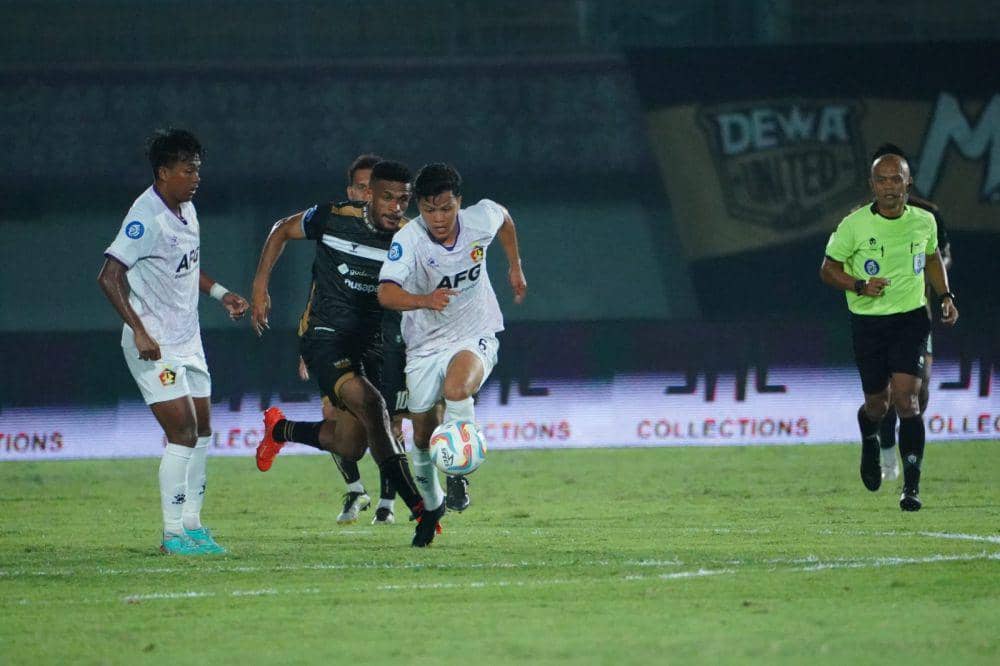 Pemain Persik Kediri saat melawan Dewa United. IDN Times/ istimewa