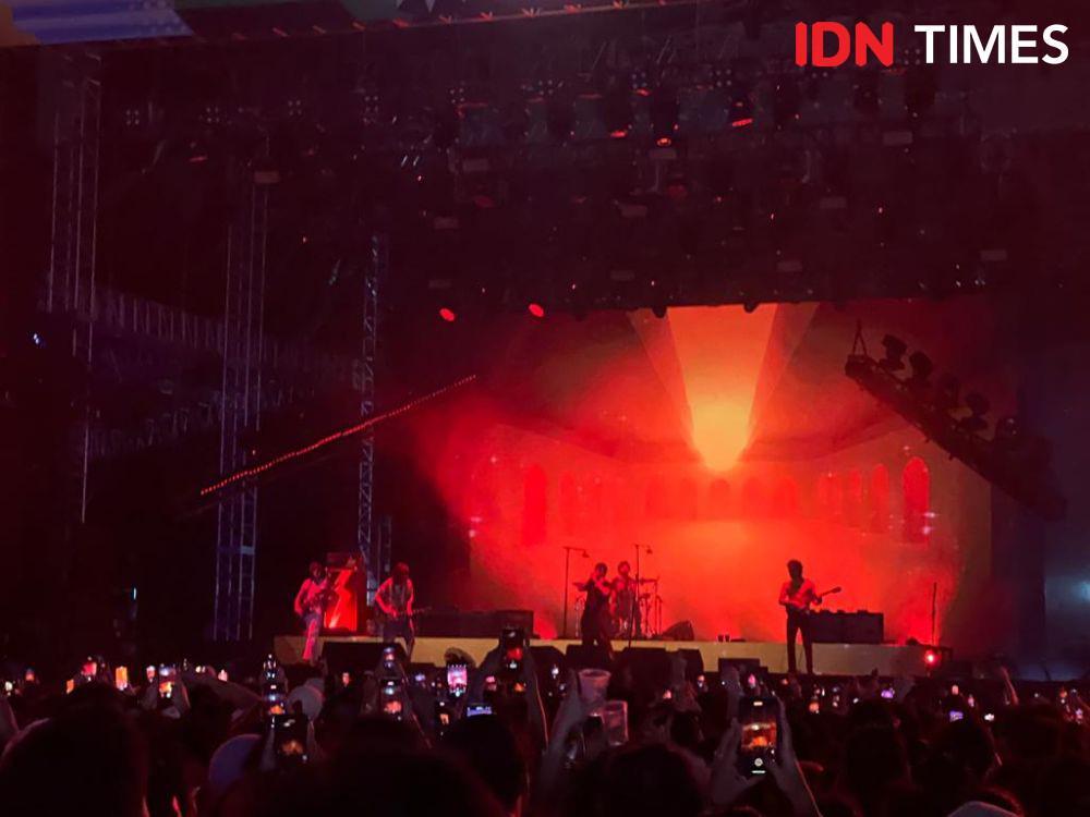 The Strokes Tampil Super Memukau di We The Fest 2023, Perfect Abis!