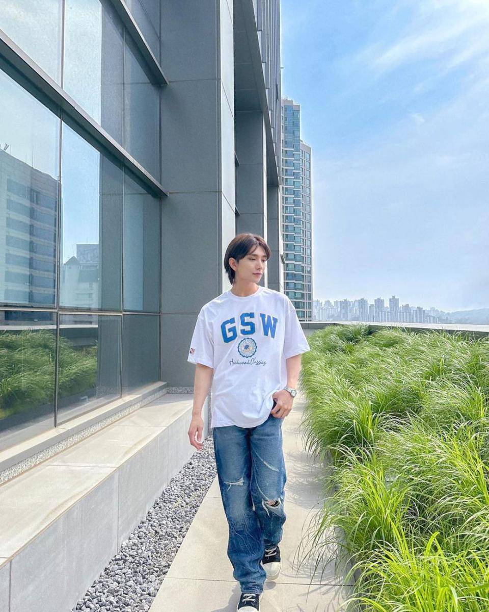 potret Joshua SEVENTEEN (instagram.com/joshu_acoustic)