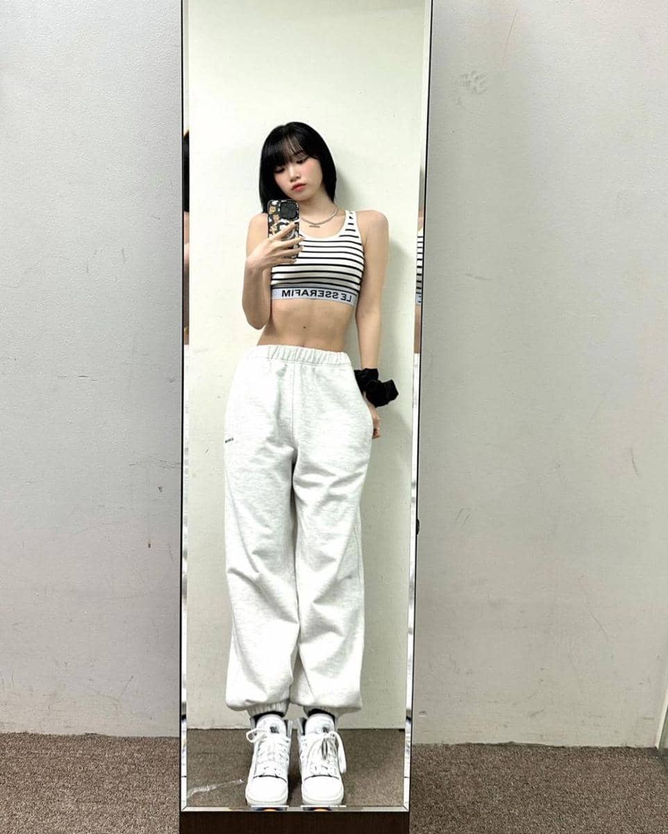 potret Chaewon LE SSERAFIM (instagram.com/_chaechae_1)