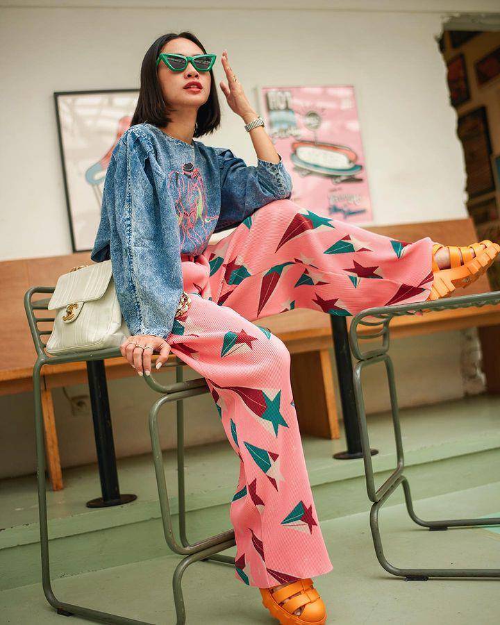 ootd hangout pink (instagram.com/andienaisyah)