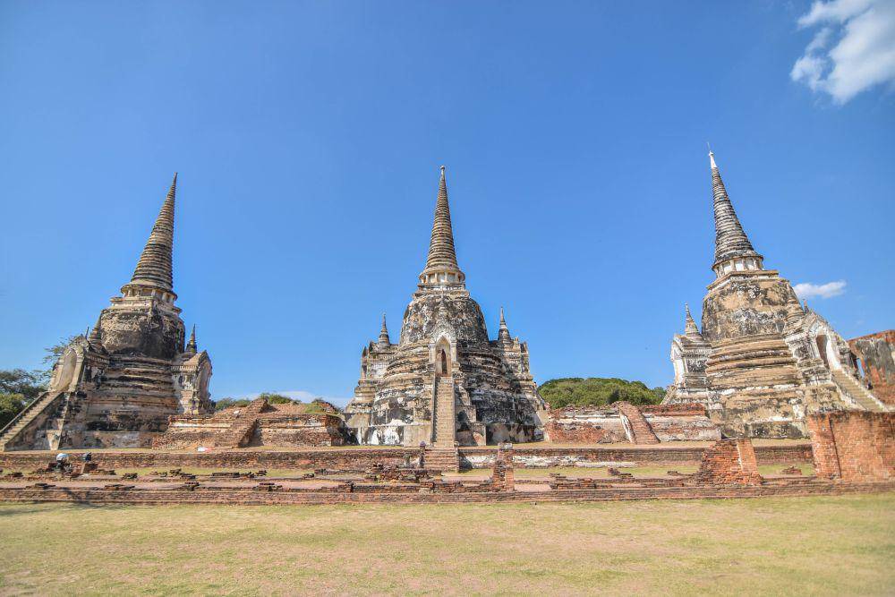 Ayutthaya Historical Park (pixabay.com/BondSupanat)