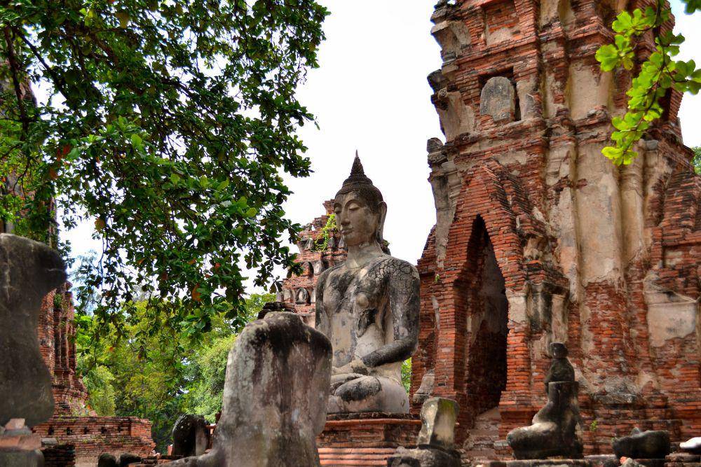 Ayutthaya Historical Park (unsplash.com/Federico Mata)