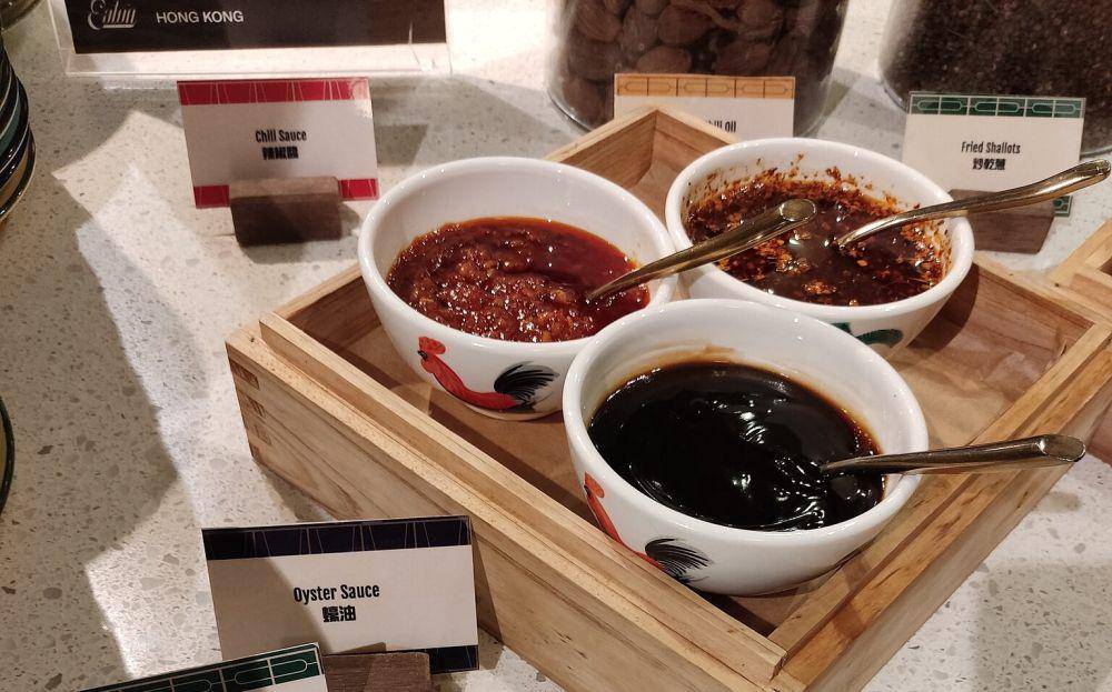 ilustrasi saus tiram dengan saus lainnya (commons.wikimedia.org/UREVERY2MI Sadaka N)