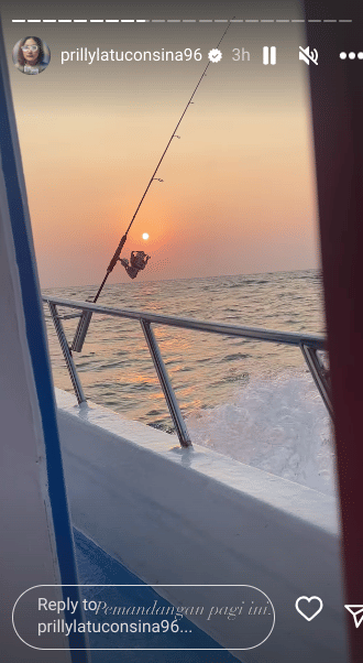 potret Prilly Latuconsina mancing di tengah laut (instagram.com/prillylatuconsina96)