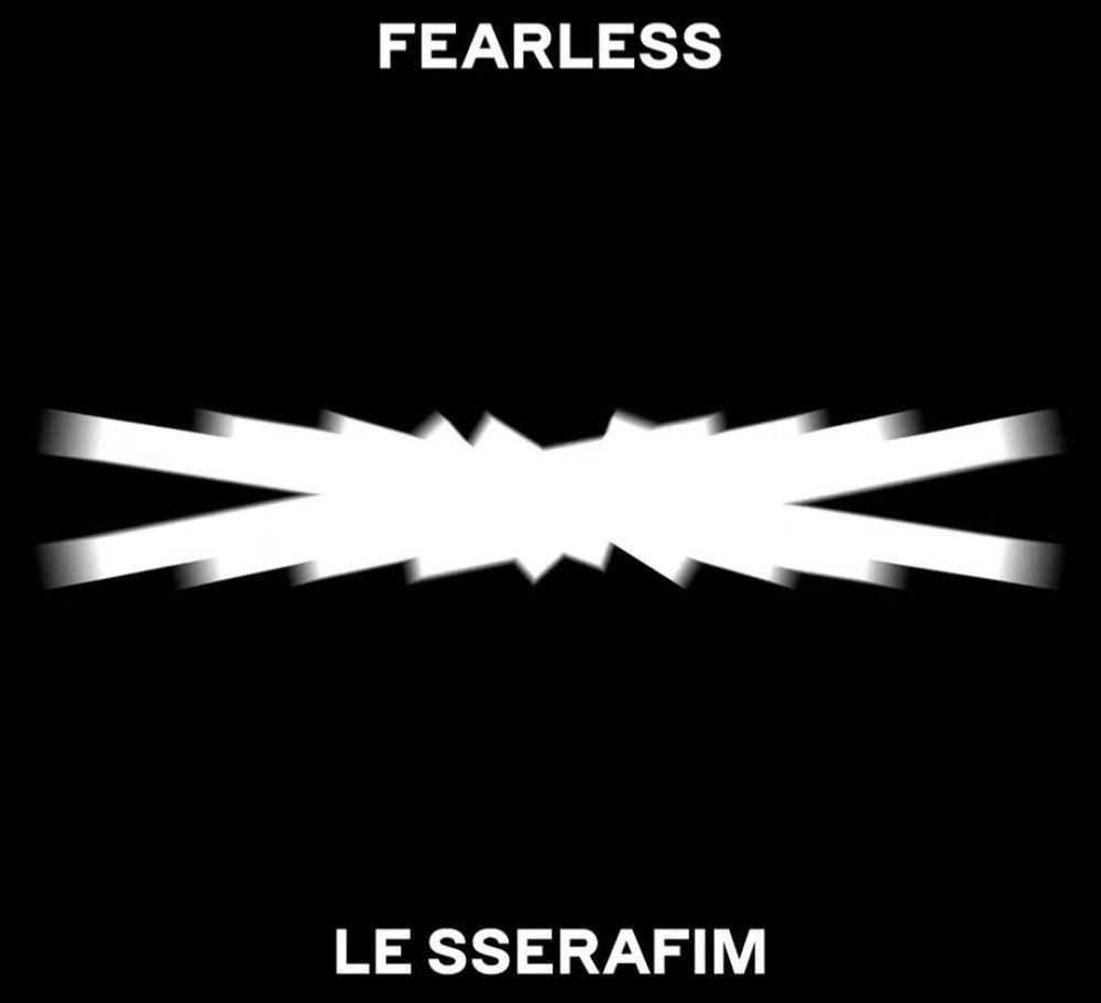 cover album Fearless dari LE SSERAFIM (youtube.com/LE SSERAFIM)