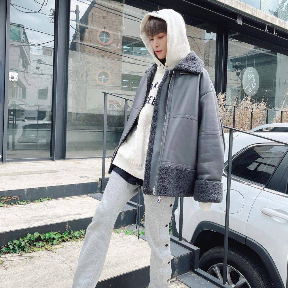 Yang Yang NCT (instagram.com/yangyang_x2)