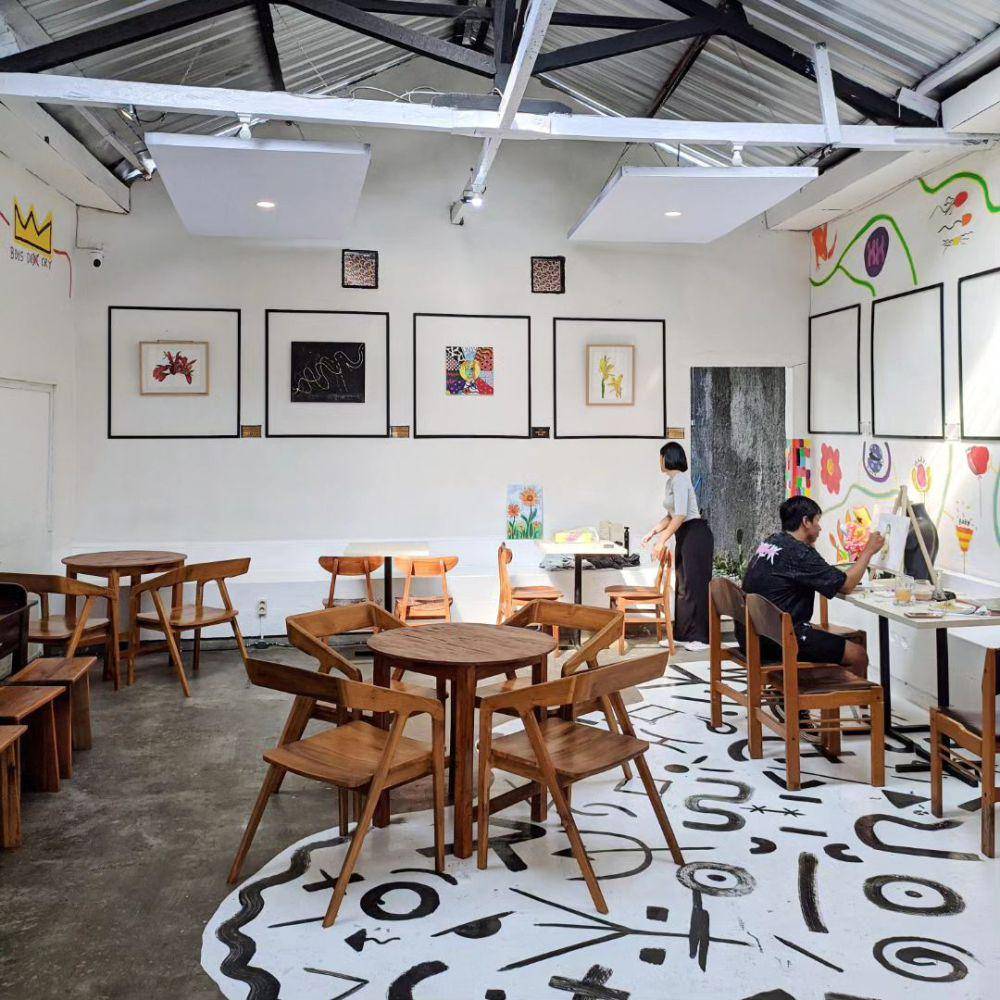Arthemis Coffee, Malang (instagram.com/mlg.cafespace)