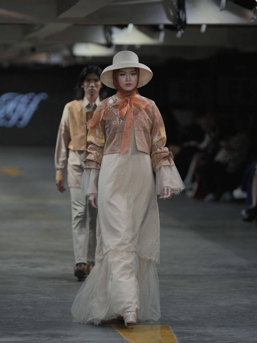 Koleksi batik Probolinggo dari Lia Afif di JF3 Fashion Festival 2023. 22 Juli 2023. (dok. Lia Afif)
