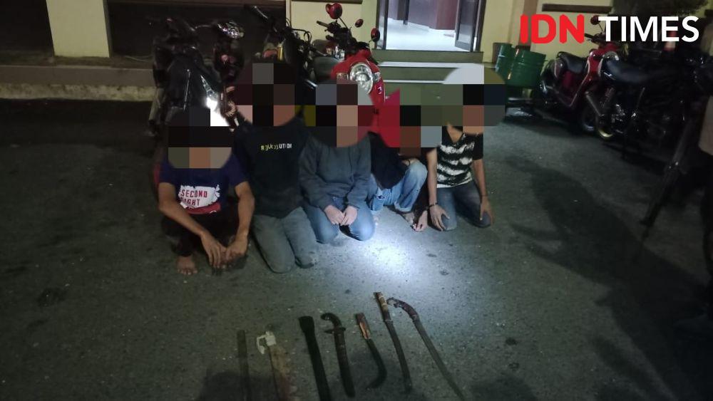 Konvoi Bawa Parang hingga Arit, Sekelompok Remaja Ditangkap Polisi