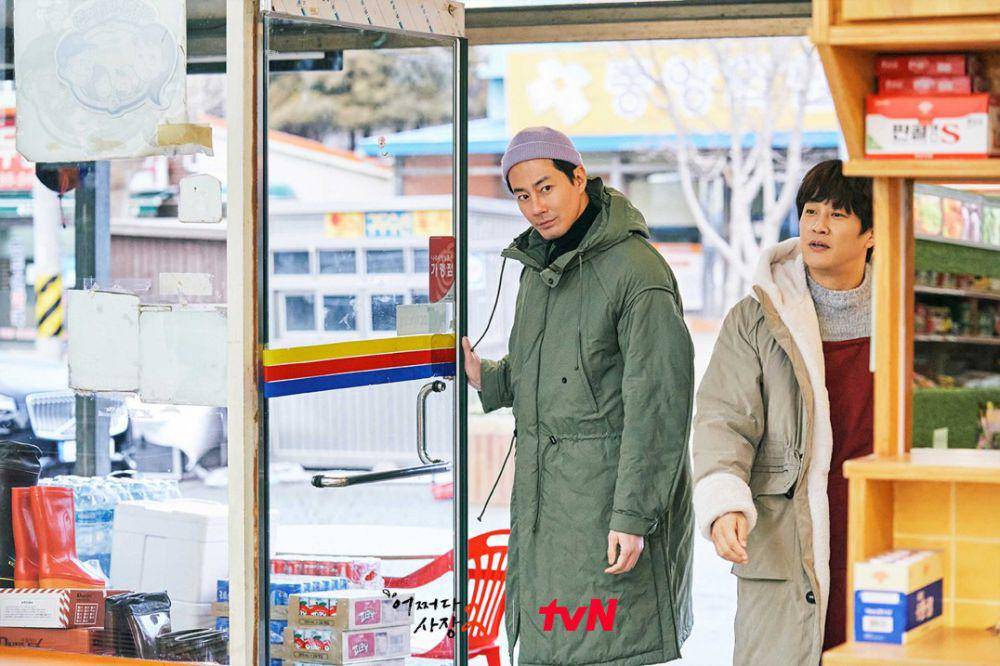 cuplikan Jo In Sung dan Cha Tae Hyun di varshow Unexpected Business 2 (dok. tvN/Unexpected Business 2)