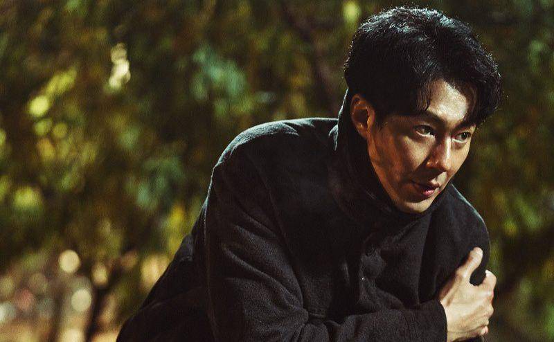 cuplikan Jo In Sung di drakor Moving (dok. Next Entertainment World/Moving)