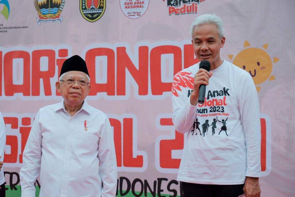 Gubernur Jawa Tengah Ganjar Pranowo bersama Wapres Ma'ruf Amin ketika menghadiri acara Hari Anak Nasional (HAN) 2023 di Lapangan Pancasila, Simpang Lima Semarang. (IDN Times/Dok Humas Pemprov Jateng)